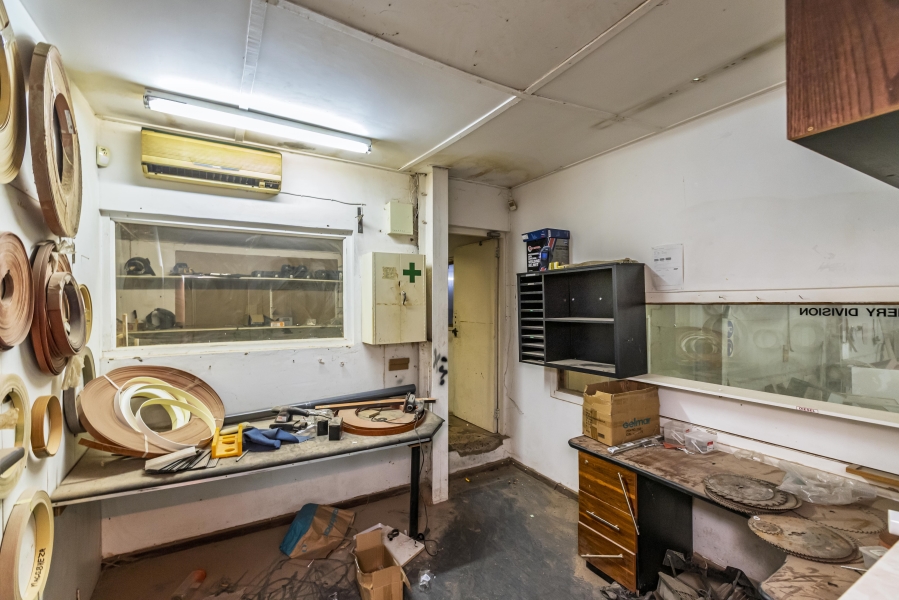 Commercial Property for Sale in Wilsonia Eastern Cape